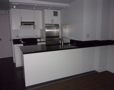 108 east 38th street - Photo Thumbnail 2