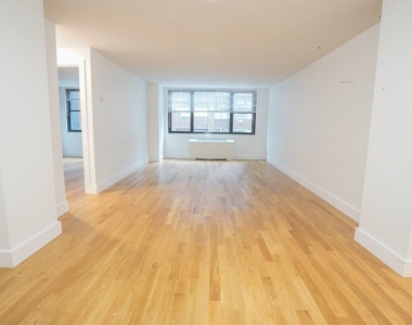 2 Bedroom 2 Bath on West 57th street with washer and dryer in the unit - Photo Thumbnail 8