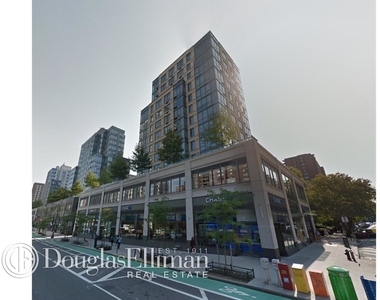 775 Columbus Avenue - Photo Thumbnail 2