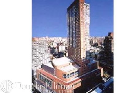 111 West 67th St - Photo Thumbnail 10