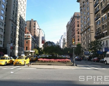 East 34th Street - Photo Thumbnail 0