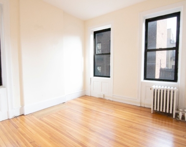 217 East 27 Street - Photo Thumbnail 2