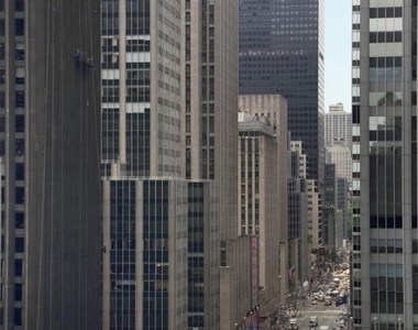 West 55th Street - Photo Thumbnail 10