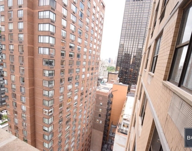 45 West 60th Street - Photo Thumbnail 10