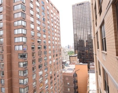 45 West 60th Street - Photo Thumbnail 11