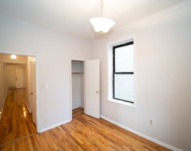 1310 Saint John Place - Photo Thumbnail 2