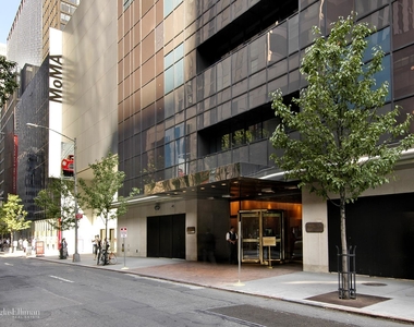 15 West 53rd St - Photo Thumbnail 26