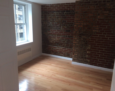 216 East 36 Street  - Photo Thumbnail 5