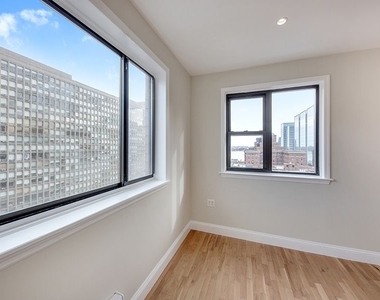 310 east 30th street - Photo Thumbnail 0