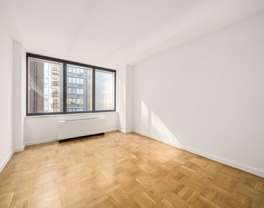 235 West 56th Street - Photo Thumbnail 2