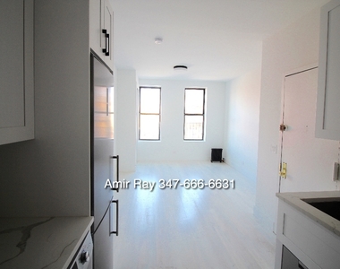 750 Washington Ave  - Photo Thumbnail 3