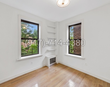 1045 Union Ave - Photo Thumbnail 5