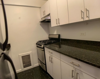 405 East 56th Street, Apt. 9l - Photo Thumbnail 2