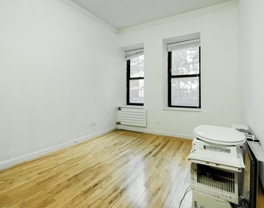 238 East 87th Street - Photo Thumbnail 0