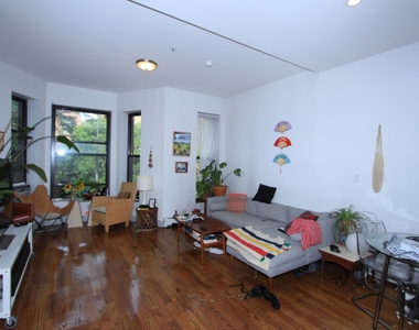 405 Franklin Ave - Photo Thumbnail 1