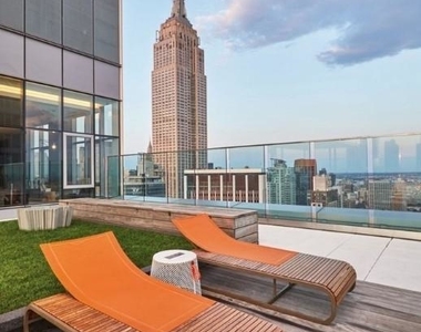 100 West 31st Street, New York, NY 10001 - Photo Thumbnail 8