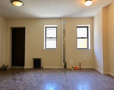 1729 Lexington Ave - Photo Thumbnail 4