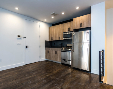 415 Suydam St - Unit: 1F - Photo Thumbnail 7