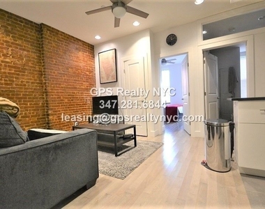 218 East 36th Street - Photo Thumbnail 3