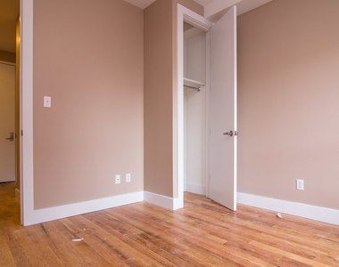 352 Hooper St - Unit: 3B - Photo Thumbnail 2