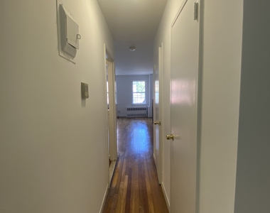 402 East 83rd Street 2a - Photo Thumbnail 5