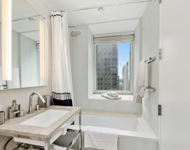 70 West 45th Street | New York, Ny 10036    - Photo Thumbnail 4