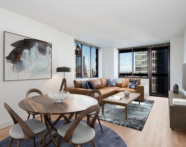 260 West 52nd - Photo Thumbnail 2