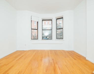 638 Classon Ave, Brooklyn - Photo Thumbnail 4