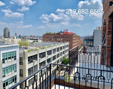 187 Kent Ave - Photo Thumbnail 4