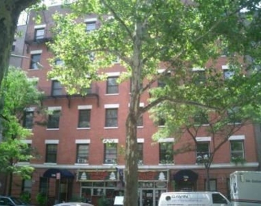 East 35th Street - Photo Thumbnail 6