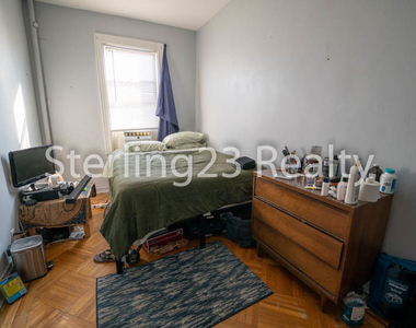 24-23 Crescent Street - Photo Thumbnail 6