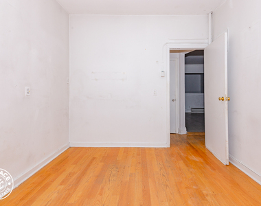 304 Troutman Street - Photo Thumbnail 12