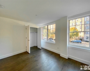 269 Washington Ave - Photo Thumbnail 8