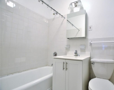 117 East 89th Street No Fee - Photo Thumbnail 0