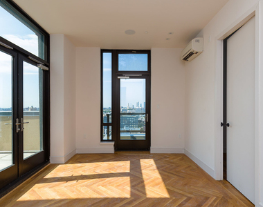 321 wythe - Photo Thumbnail 1