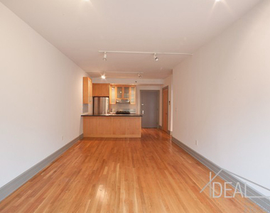 1 bedroom apartment for rent in Cobble Hill. - Photo Thumbnail 1