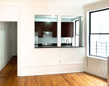 529 West 151st Street - Photo Thumbnail 2