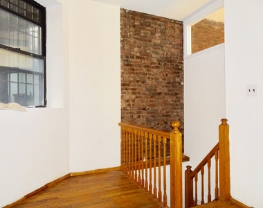 340 East 62nd Street - Photo Thumbnail 9