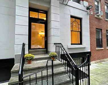 109 East 89th Street - Photo Thumbnail 15