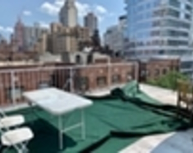 Multi Level Upper East Side Penthouse! - Photo Thumbnail 11