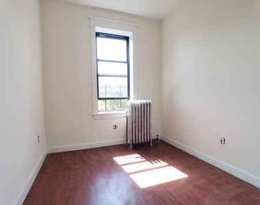 1308 Eastern Parkway - Photo Thumbnail 5