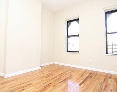 173 Bleecker St - Photo Thumbnail 3