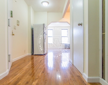 156 Allen Street - Photo Thumbnail 3