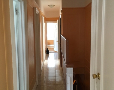 138 East 37 Street - Photo Thumbnail 11