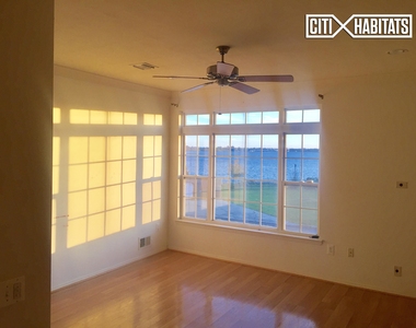 287 Surf Drive - Photo Thumbnail 2