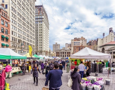 5th Avenue and 14th Street - Photo Thumbnail 7