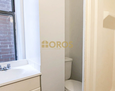 533 East 5th Street - Photo Thumbnail 6