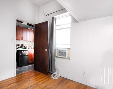 311 East 105th Street - Photo Thumbnail 1