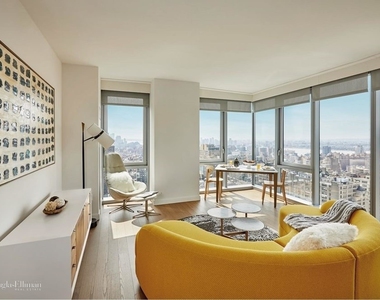 100 West 31st St - Photo Thumbnail 0