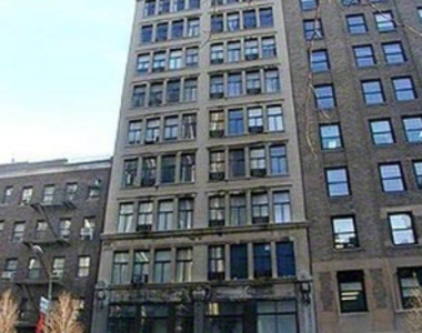 Park Avenue South - Photo Thumbnail 2